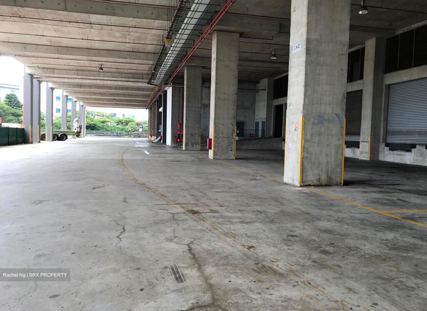Gul Way (D22), Warehouse #510294521
